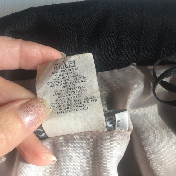 Vintage Y2K Black Pinstripe Blazer Jacket 2 Button Front Size 6 - Picture 10 of 13